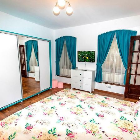 Ava'S Home ブラショフ エクステリア 写真